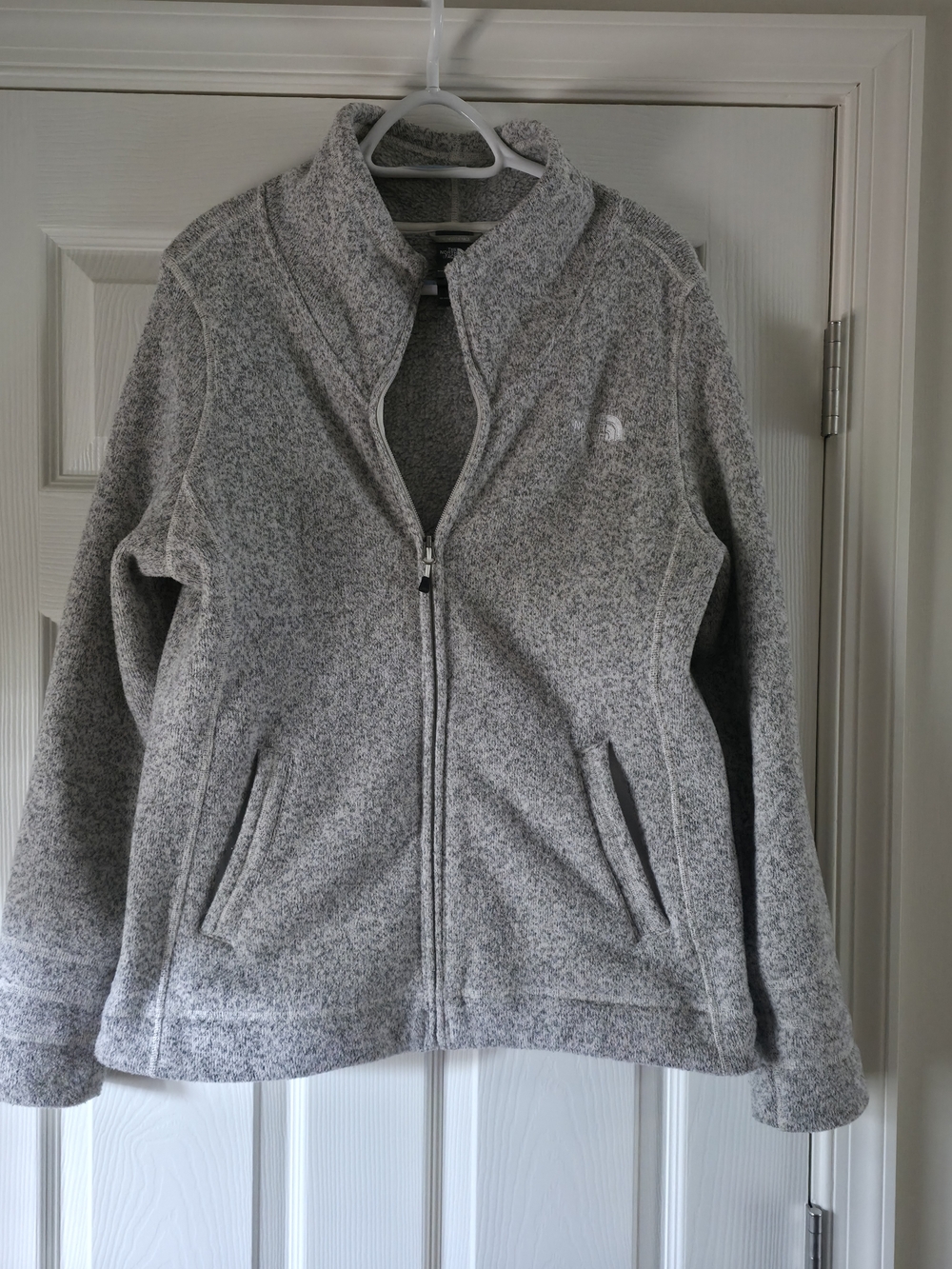 The North Face Light Grey Heather Full-Zip Teddy Fleece Jacket Size L